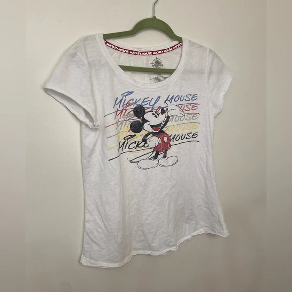 Disney || Mickey Mouse Graphic tee.Size medium. With cool detailing on the back - Picture 1 of 4